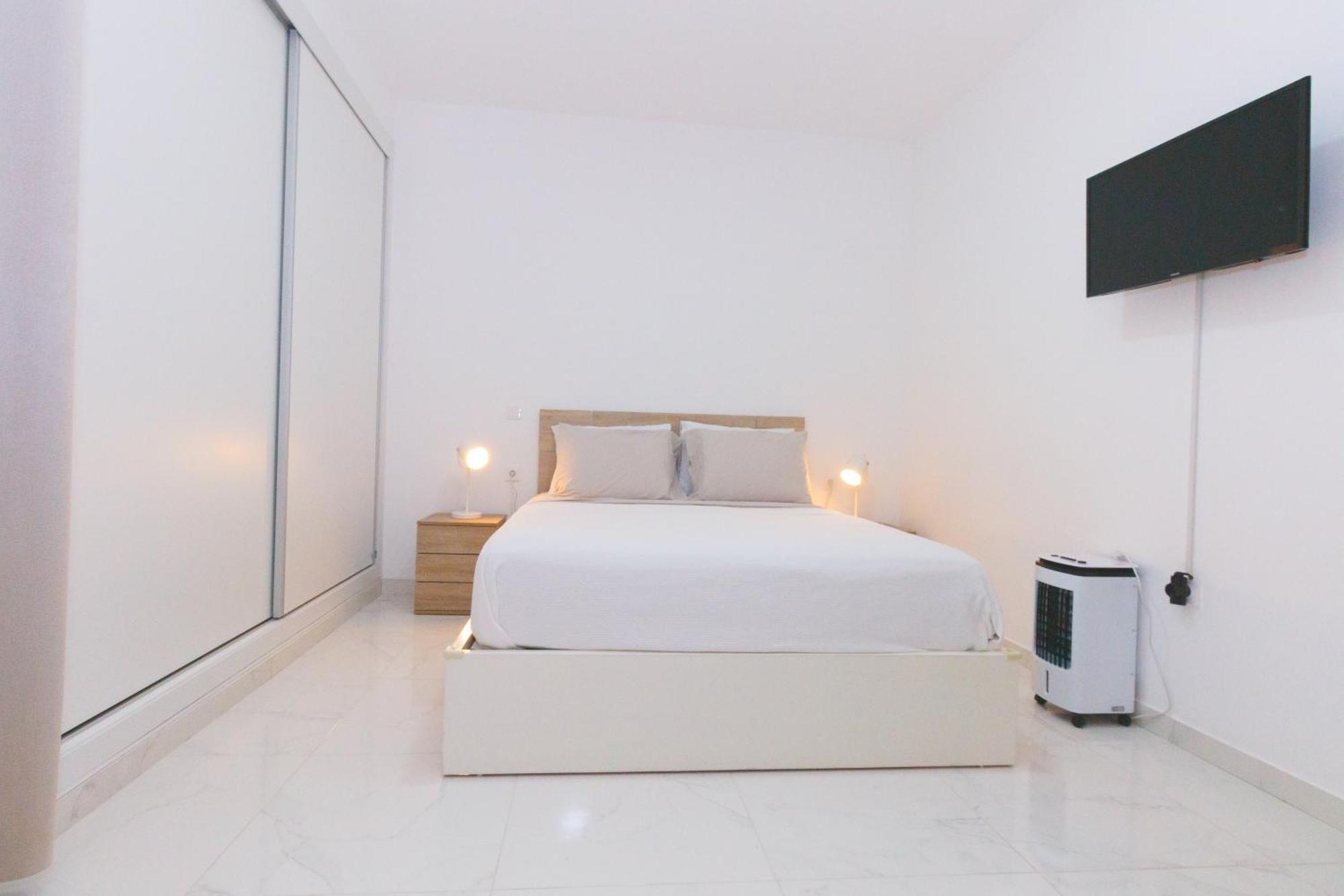 Brand New Spacious T3 Apartment In Santa Maria Exterior photo