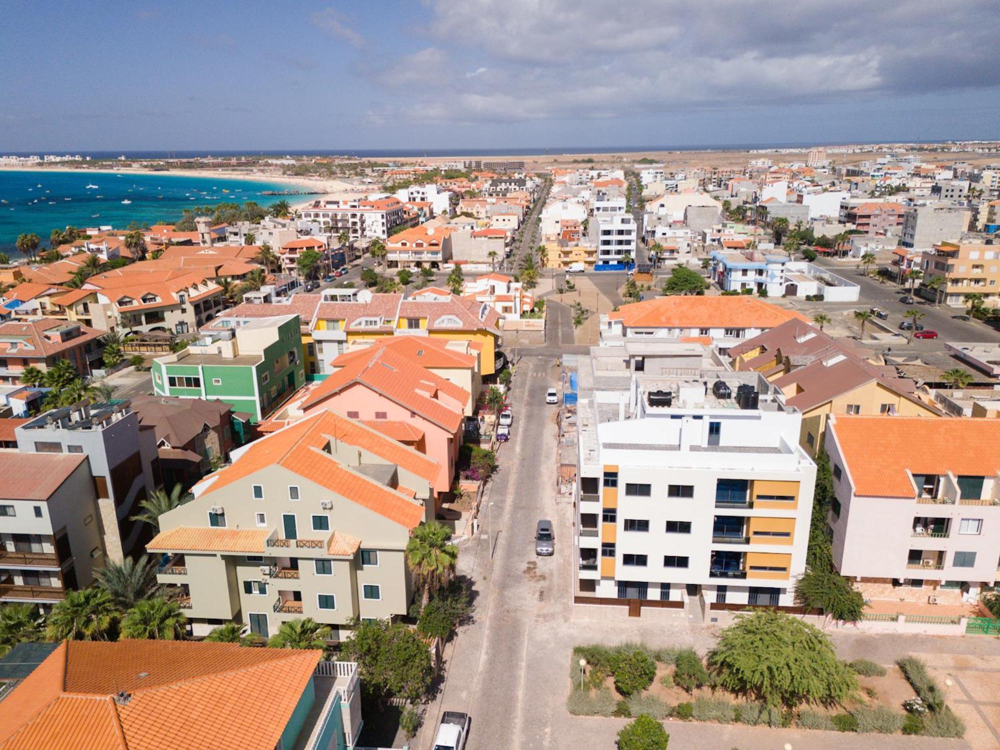 Brand New Spacious T3 Apartment In Santa Maria Exterior photo